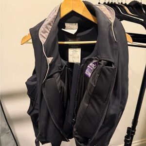 Airwave Women's Protective Vest in Black